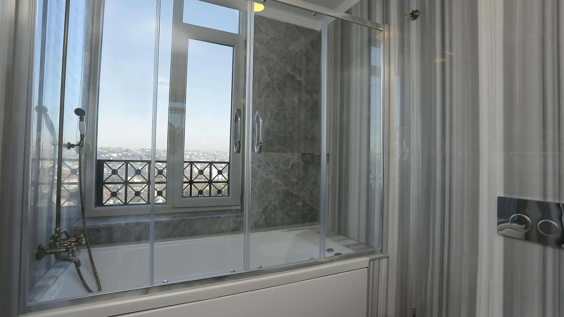 Art Nouveau Pera Istanbul 2*,  Tyrkiet